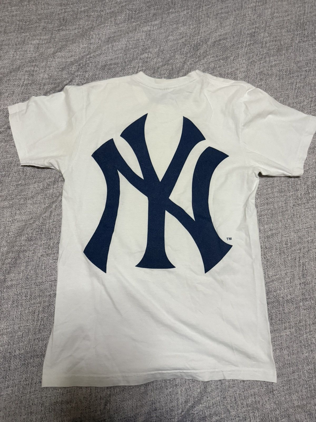 New York Yankees × Supreme Supreme yankees box logo tee white Size US M / EU 48-50 / 2 - 6 Thumbnail