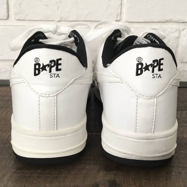 Bape × Kaws × Nigo KAWS CHOMPERS BAPE STA Patent Leather Sneakers APE NIGO Size US 9.5 / EU 42-43 - 5 Thumbnail