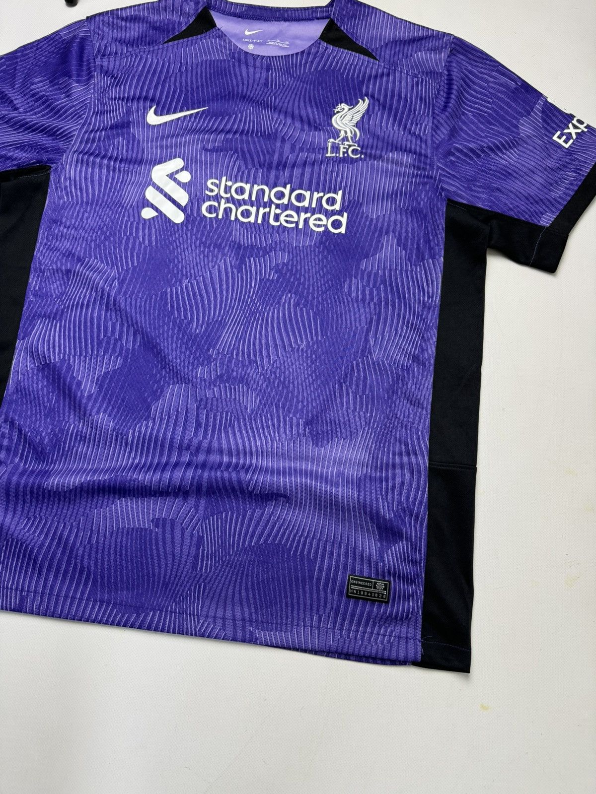 Nike × Vintage Rare Nike Liverpool Soccer Jersey y2k #11 M.Salah (fake) Size US XL / EU 56 / 4 - 5 Thumbnail
