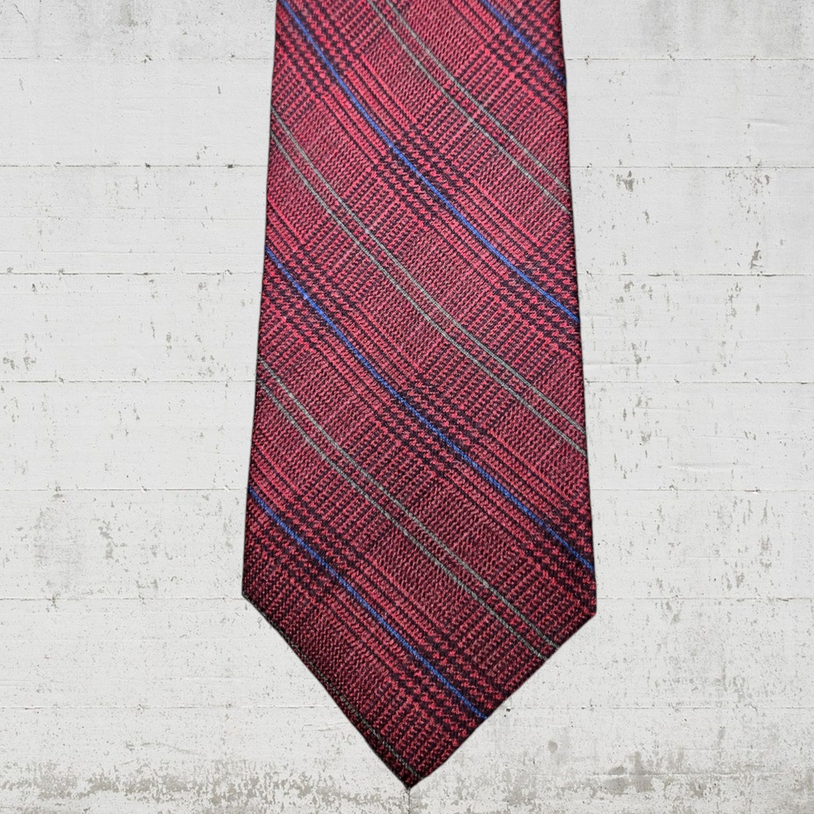 Vintage Vintage Burgundy Argyle Houndstooth Silk Tie Size ONE SIZE - 1 Thumbnail