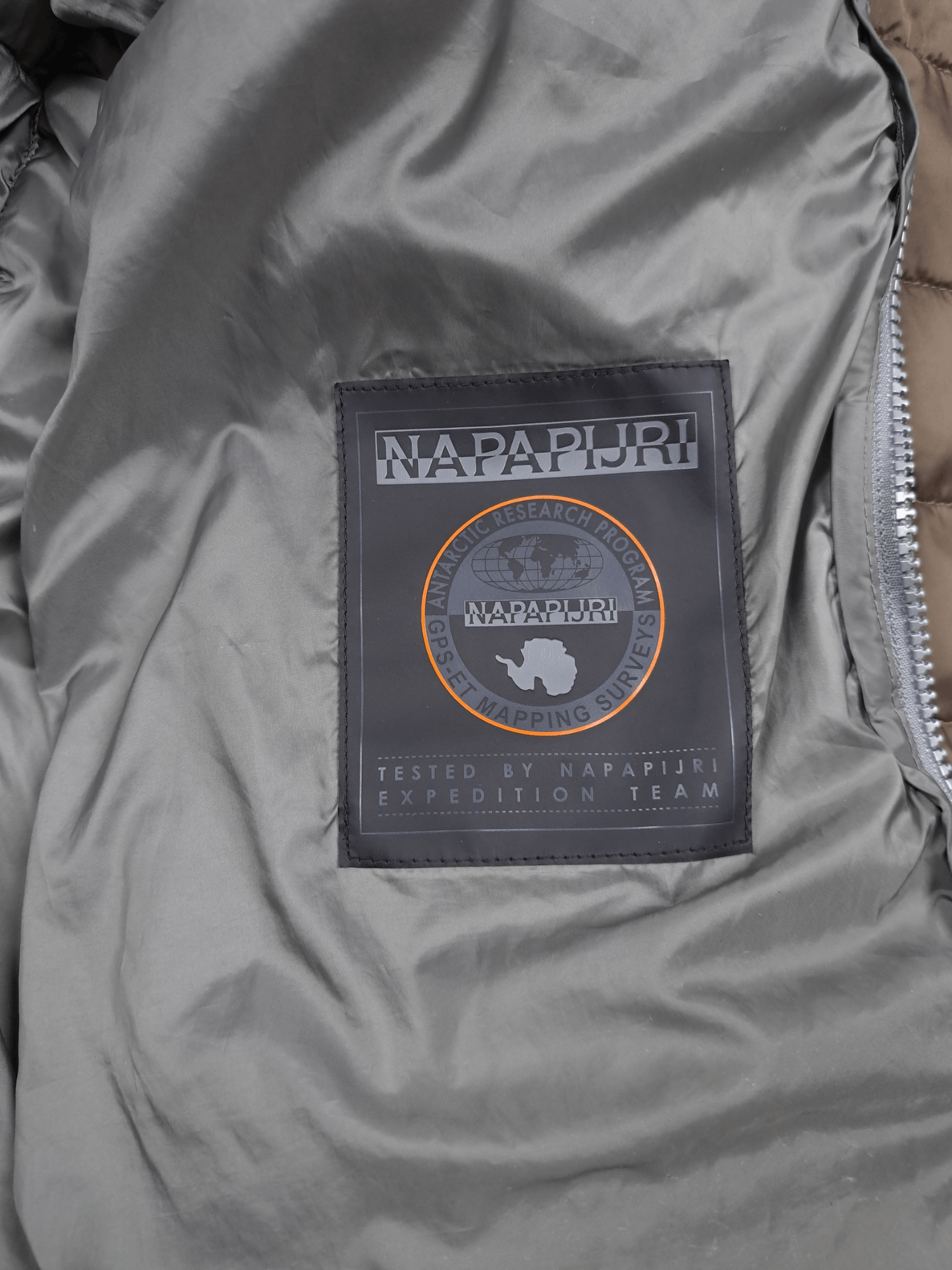 Napapijri × Vintage 💎 Napapijri Brown Outdoor Puffer Light Jacket Size XL Logo Size US XL / EU 56 / 4 - 9 Thumbnail