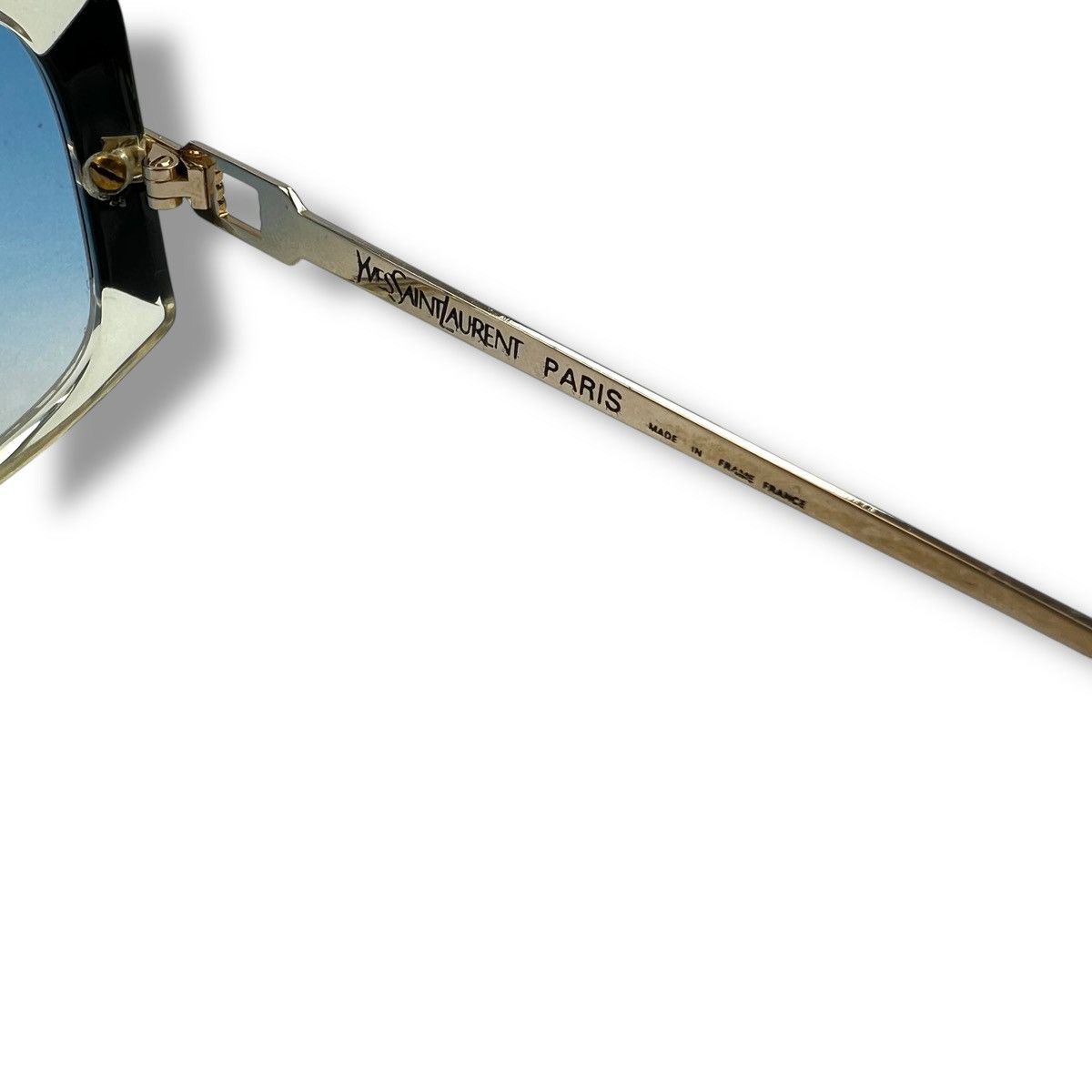 Yves Saint Laurent YVES SAINT LAURENT ERIS 067 SUNGLASSES W/ SKY BLUE LENSES Size ONE SIZE - 5 Thumbnail