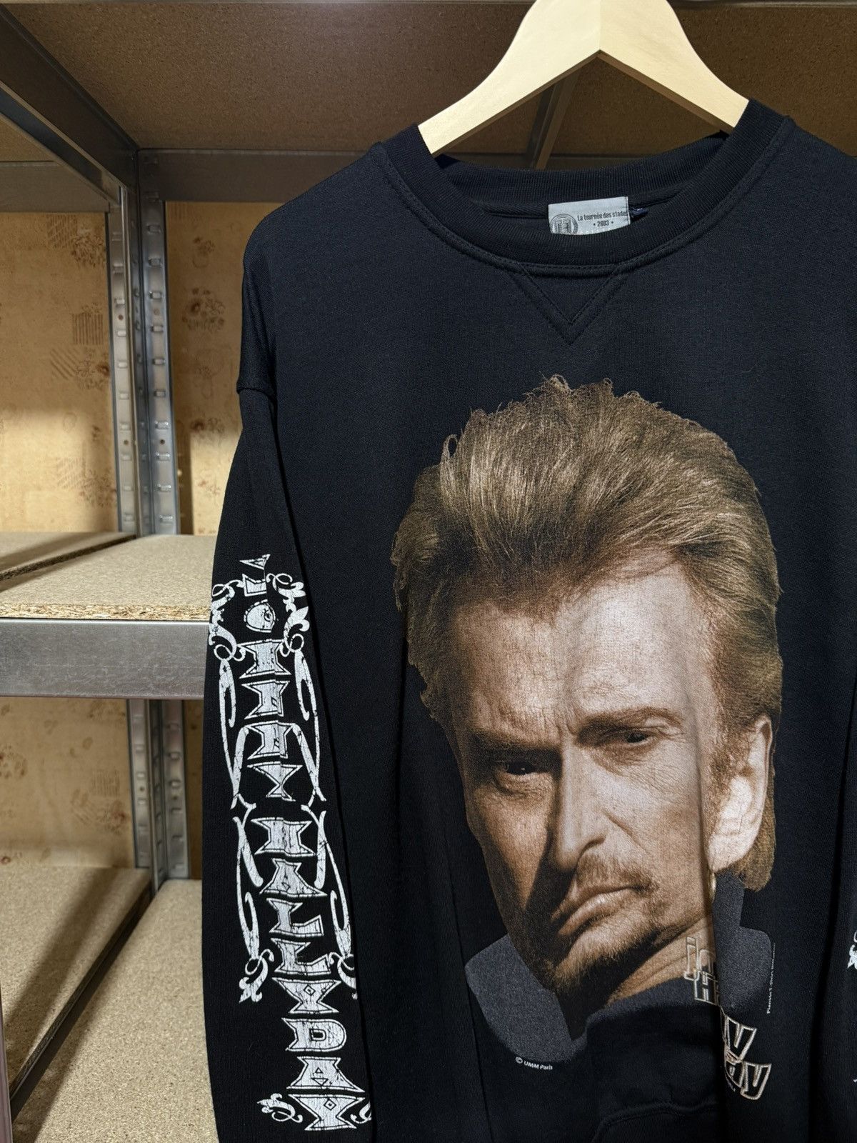 Band Tees × Vintage Vintage 2003 Johny Hallyday Promo Rock Sweatshirt Y2K Hype Size US XL / EU 56 / 4 - 3 Thumbnail