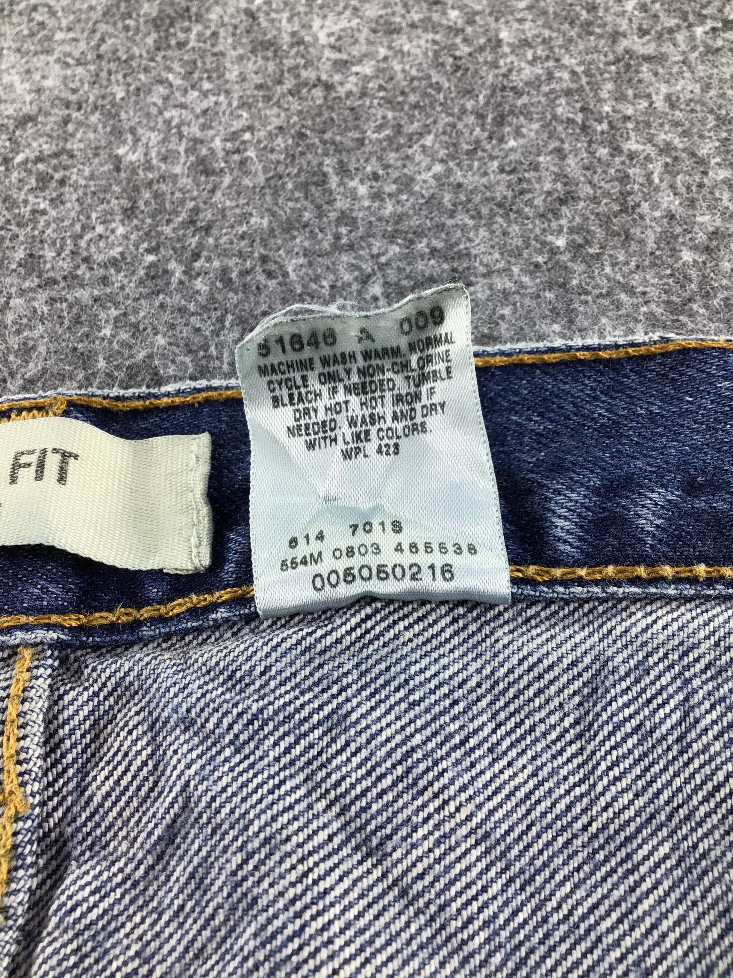 Levi's Faded Blue Vintage Levis 505 Jeans Distressed Denim -J469 Size US 36 / EU 52 - 11 Thumbnail