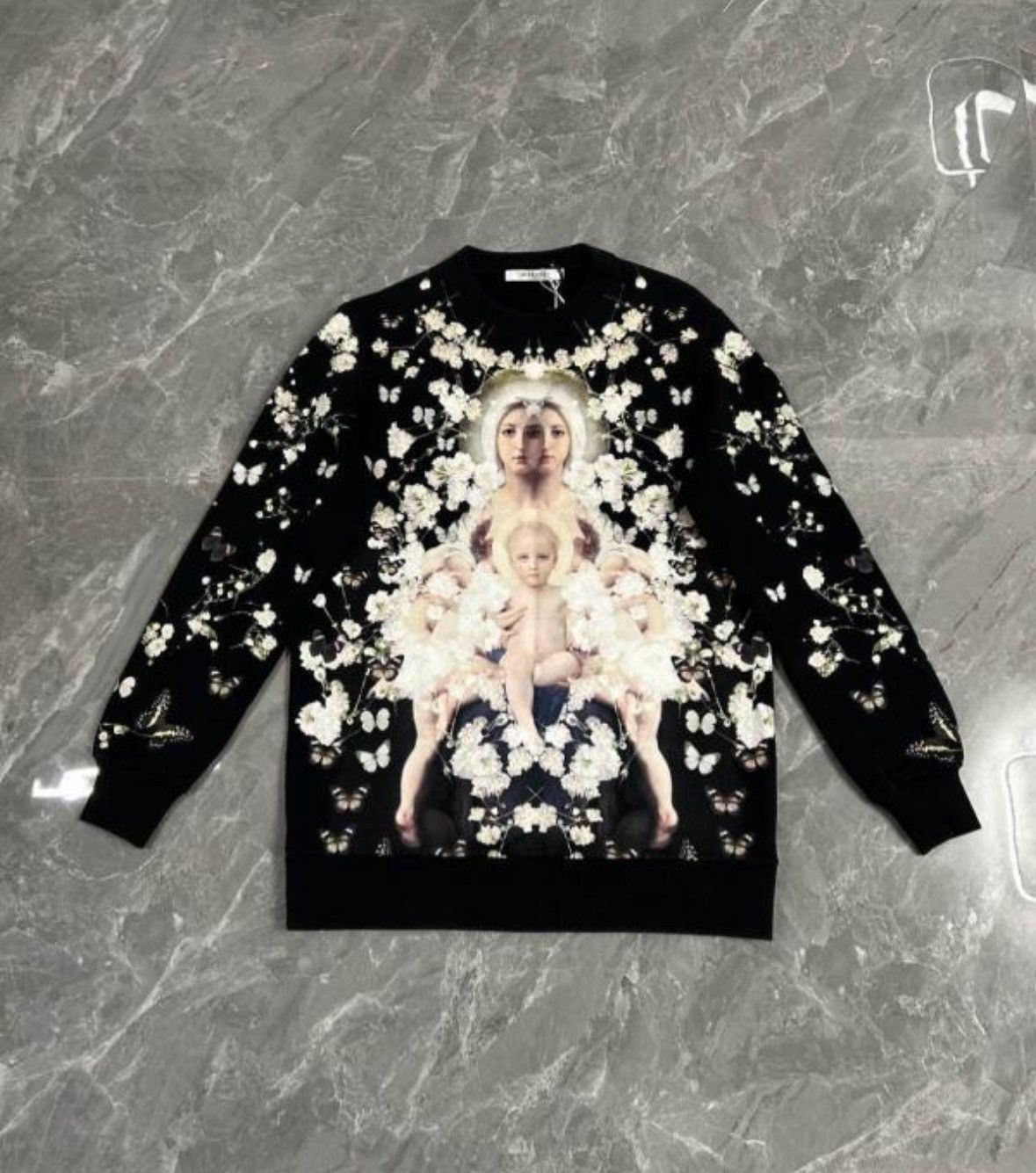 Givenchy Givenchy Madonna Floral Print Sweatshirt - wxx Size US XS / EU 42 / 0 - 1 Thumbnail