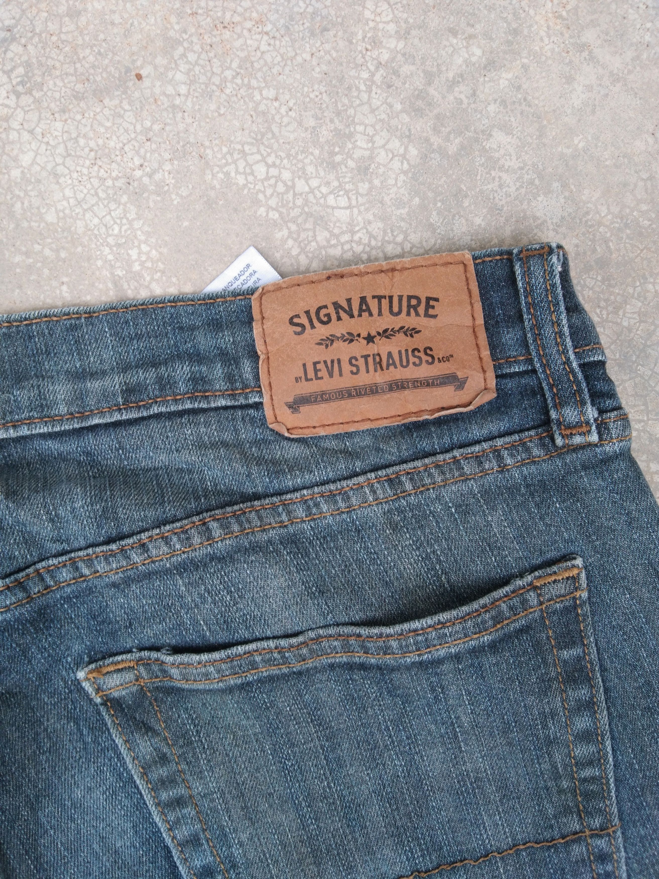 Levi's Vintage Levi's Signature Faded Distressed Jeans 36x32 Size US 36 / EU 52 - 3 Thumbnail