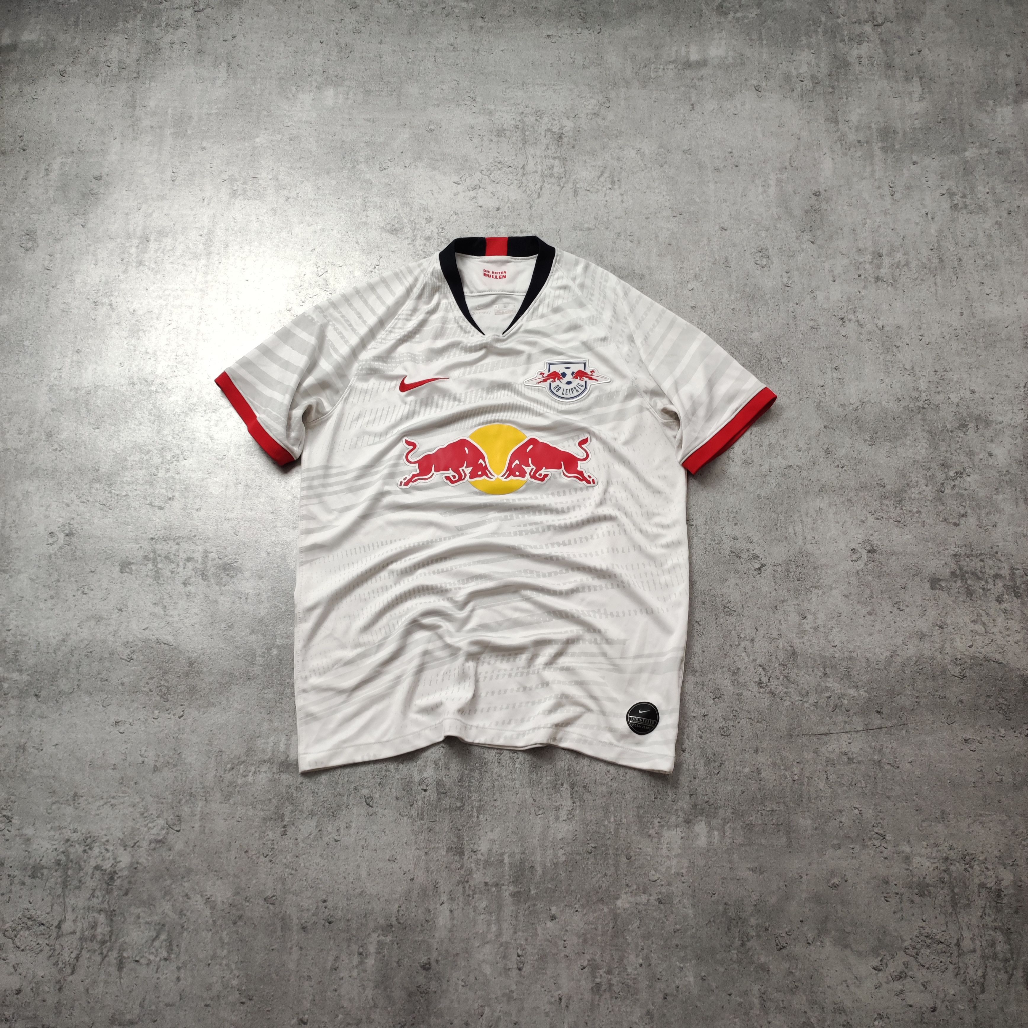 Nike RARE 2019/20 Nike x RB Leipzig Red Bull Home Football Kit Size US M / EU 48-50 / 2 - 1 Thumbnail