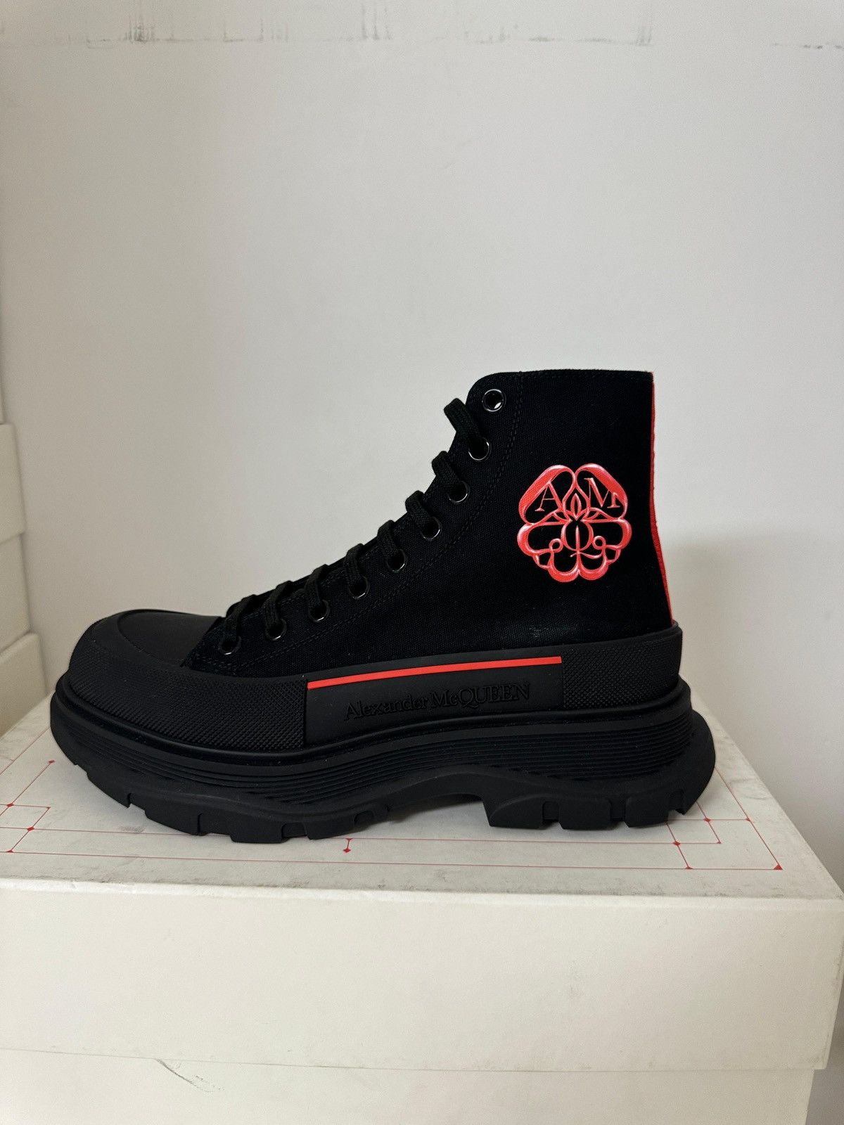 Alexander McQueen Alexander McQueen Size US 9 / EU 42 - 1 Thumbnail