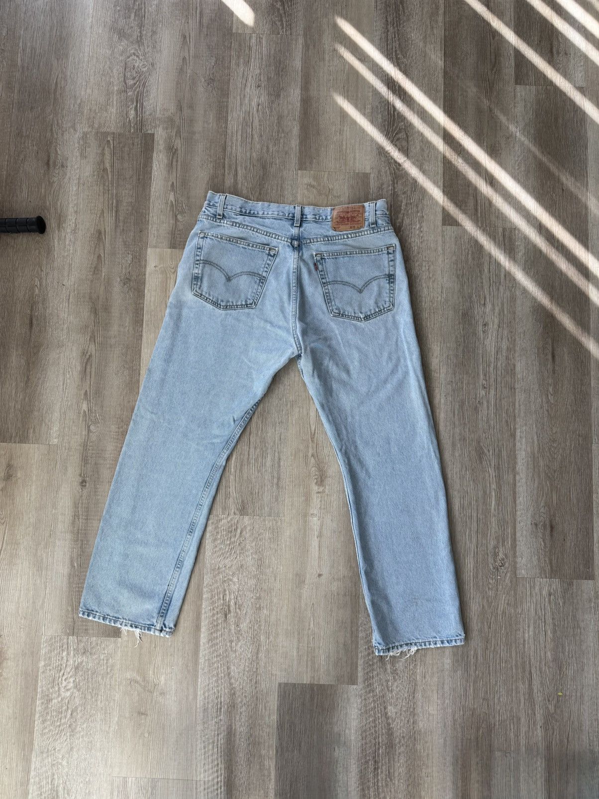 Levi's Vintage Levi's 505 jeans denim 90s Y2K USA made light wash Size US 37 - 6 Thumbnail