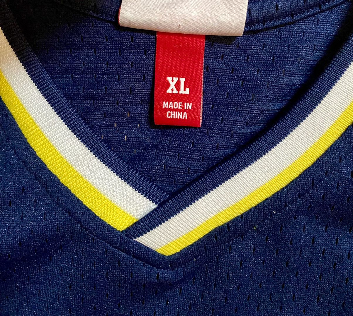 Mitchell & Ness Indiana Pacers Jersey Size US XL / EU 56 / 4 - 5 Thumbnail