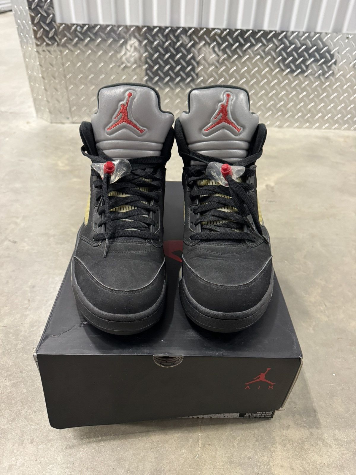 Jordan Brand Jordan 5 Retro OG Metallic Silver Size 12 Size US 12 / EU 45 - 4 Thumbnail