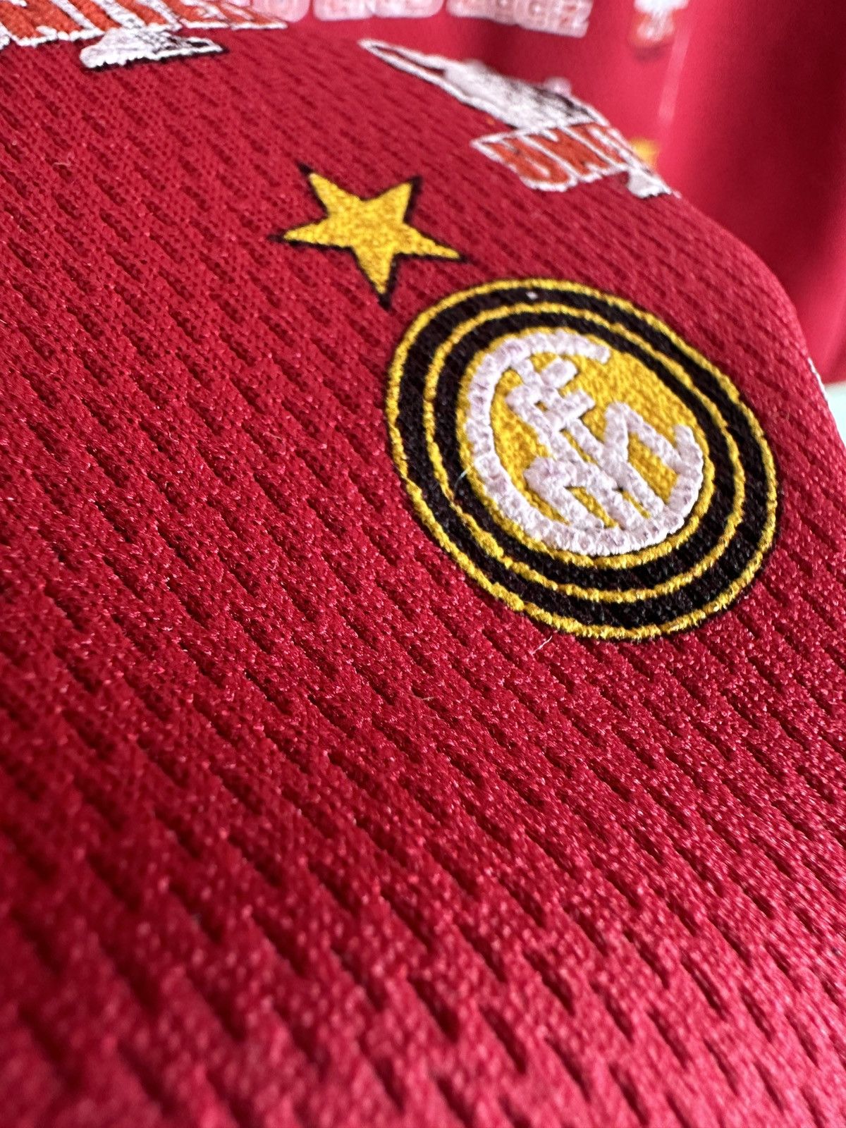 Other 1999 Manchester united ucl championship memorial jersey Size US L / EU 52-54 / 3 - 8 Thumbnail