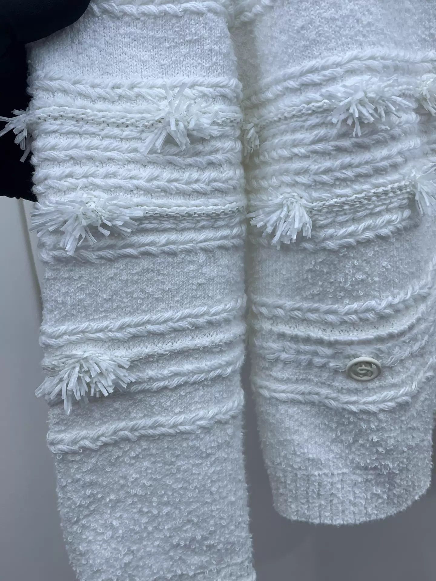 Chanel Chanel Flower Tassel Knit Cardigan 36 97 New Size XS / US 0-2 / IT 36-38 - 6 Thumbnail