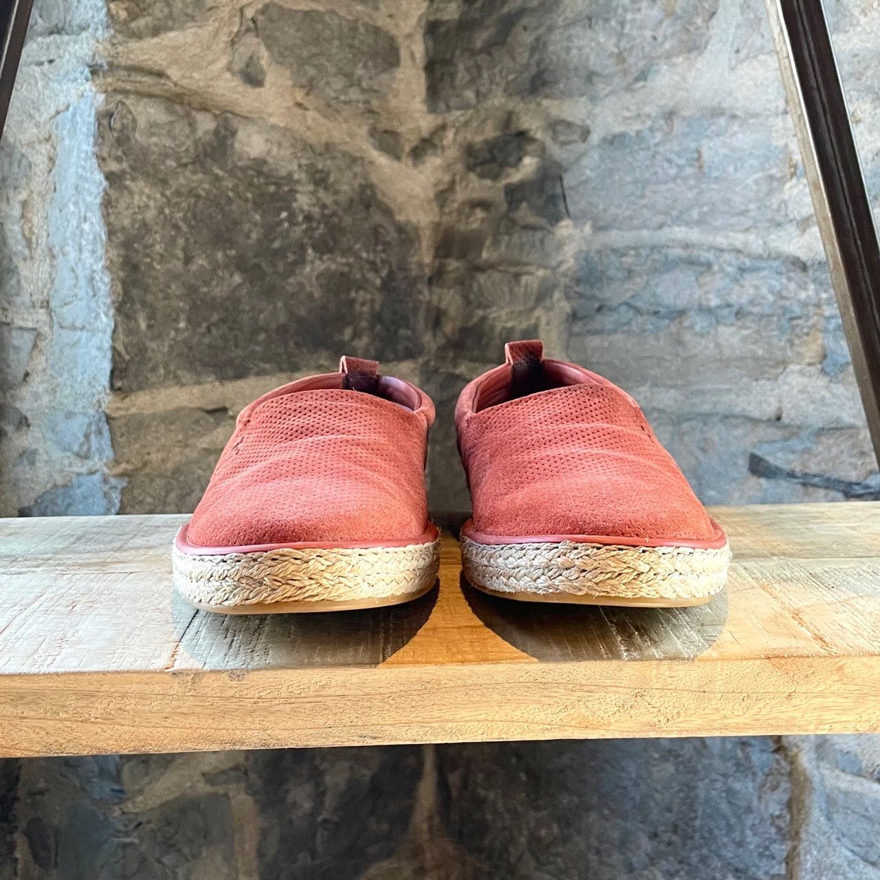 Louis Vuitton Louis Vuitton Orange Perforated Pacific Loafers Size US 9 / EU 42 - 3 Thumbnail
