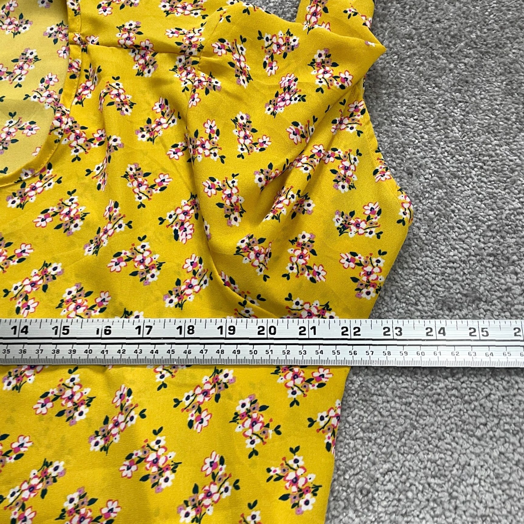 Vintage VINTAGE? No — use original: Minette Blouse Top Women 3XL Yellow Floral Round Neck Short Sleeve Casual Size XXL / US 16-18 / IT 52-54 - 7 Thumbnail
