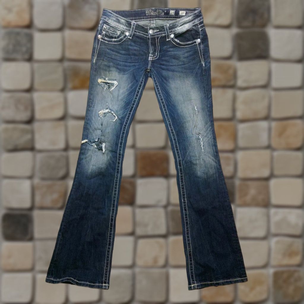 Miss Me VINTAGE Miss Me Jeans Womens 29 Signature Boot Cut Embellished Fleur-de-lis 32x32 Size 29" - 1 Thumbnail