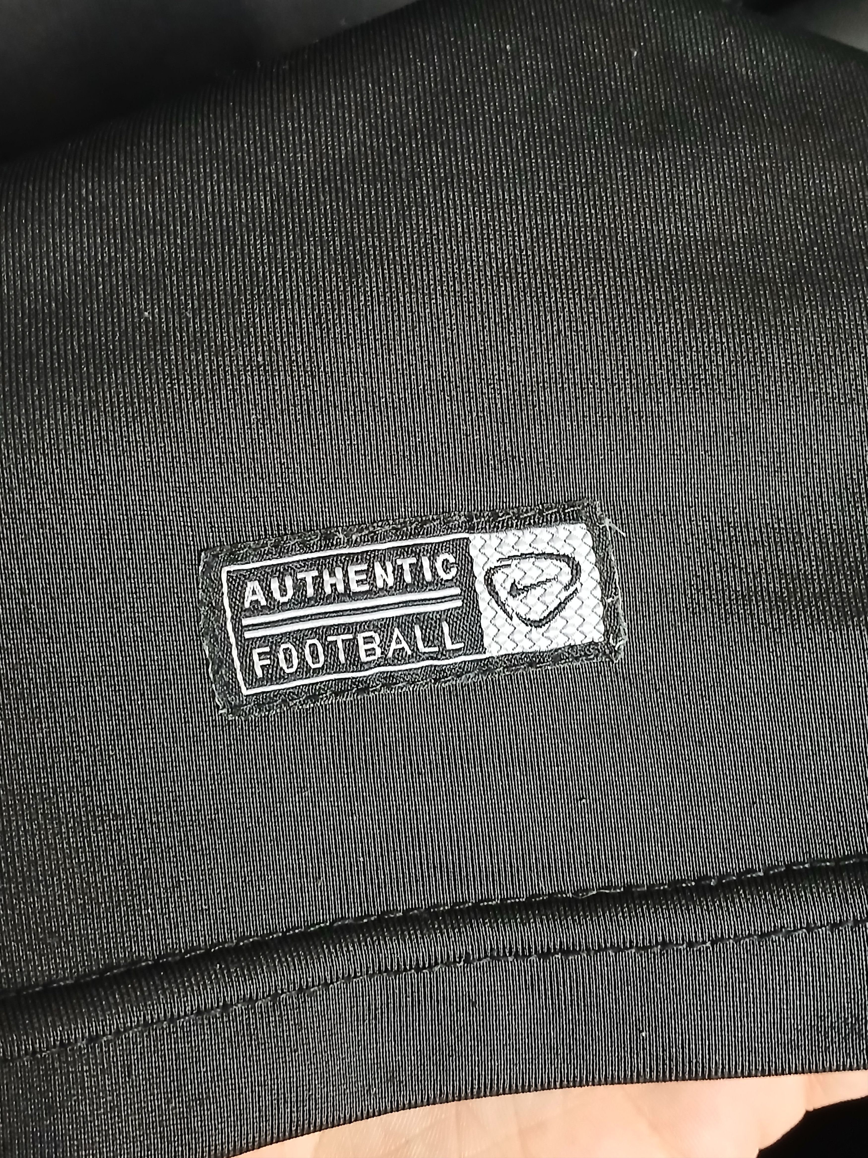 Other Barcelona Football Sweatshirt Size US M / EU 48-50 / 2 - 5 Thumbnail