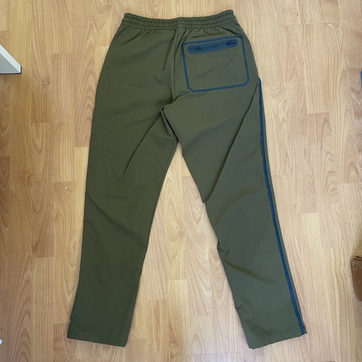 Outerknown Outerknown Apex Series Outdoor Surfer Olive Pants Men’s Med Size US 32 / EU 48 - 2 Thumbnail