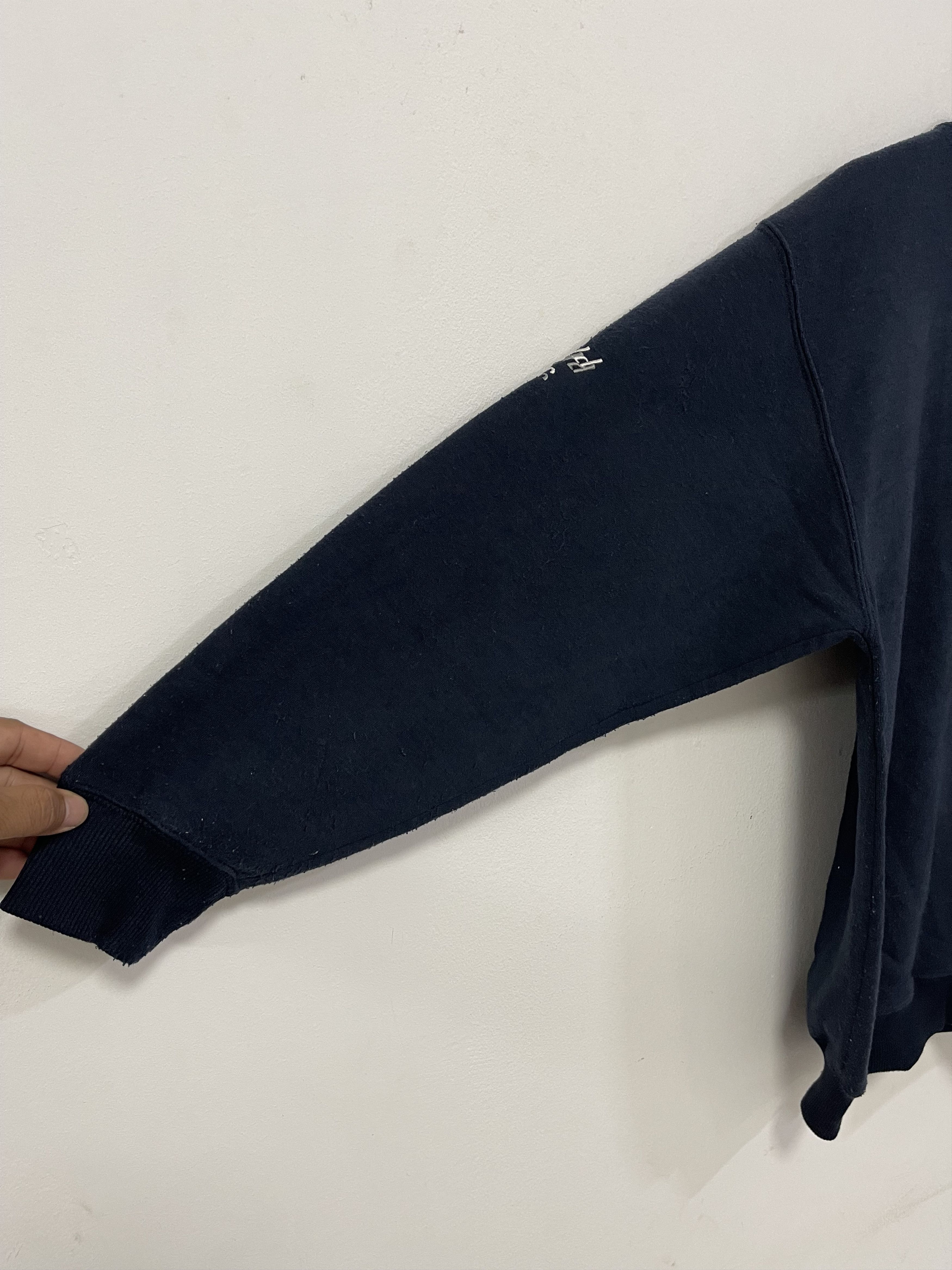 Japanese Brand Vintage World Bear Flag Mini Logo Embroidery Seeatshirt Size US S / EU 44-46 / 1 - 4 Thumbnail