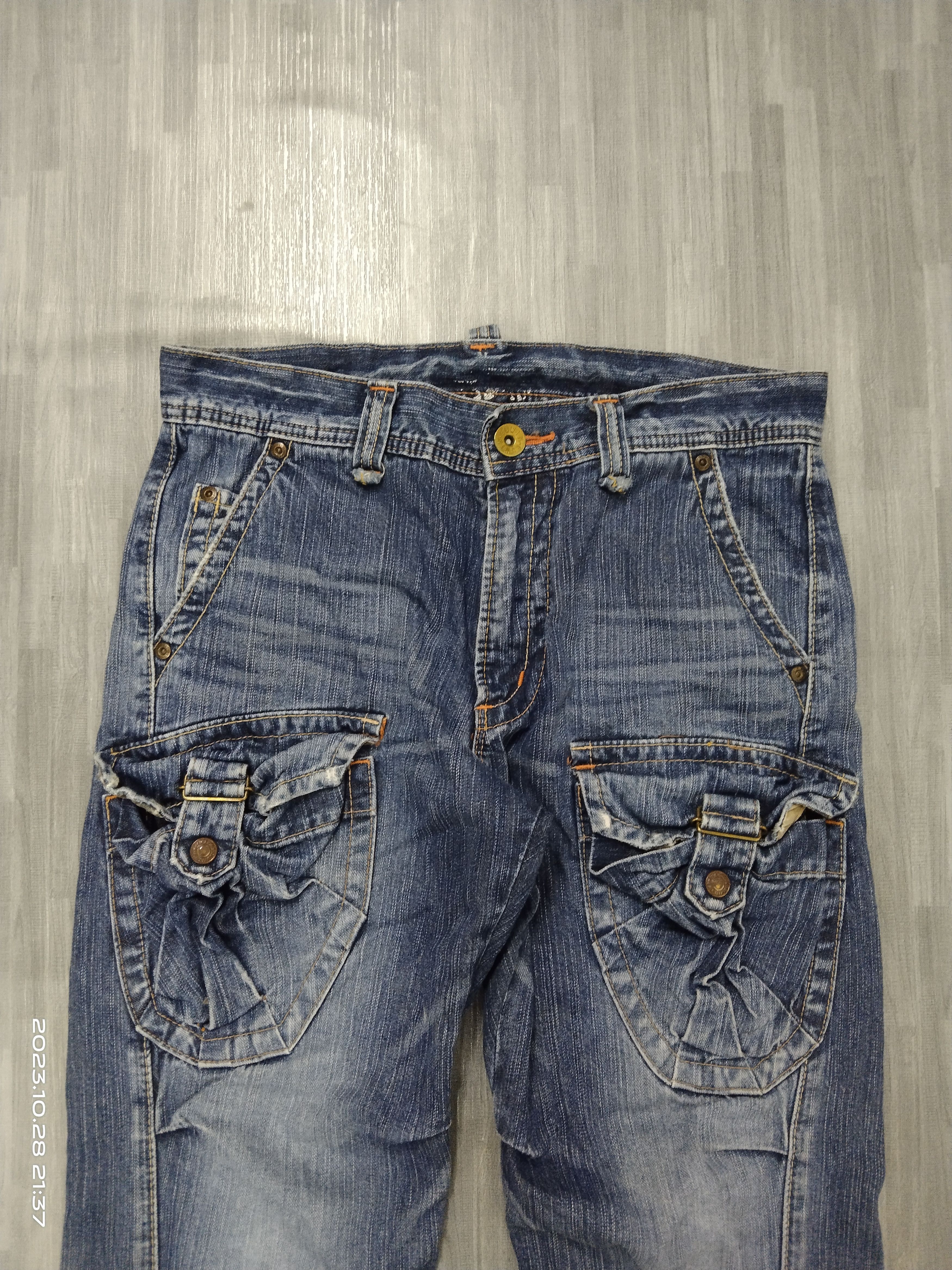 Edwin FLARE TWIST SICK EDWIN CARGO PANTS Size US 29 - 4 Thumbnail
