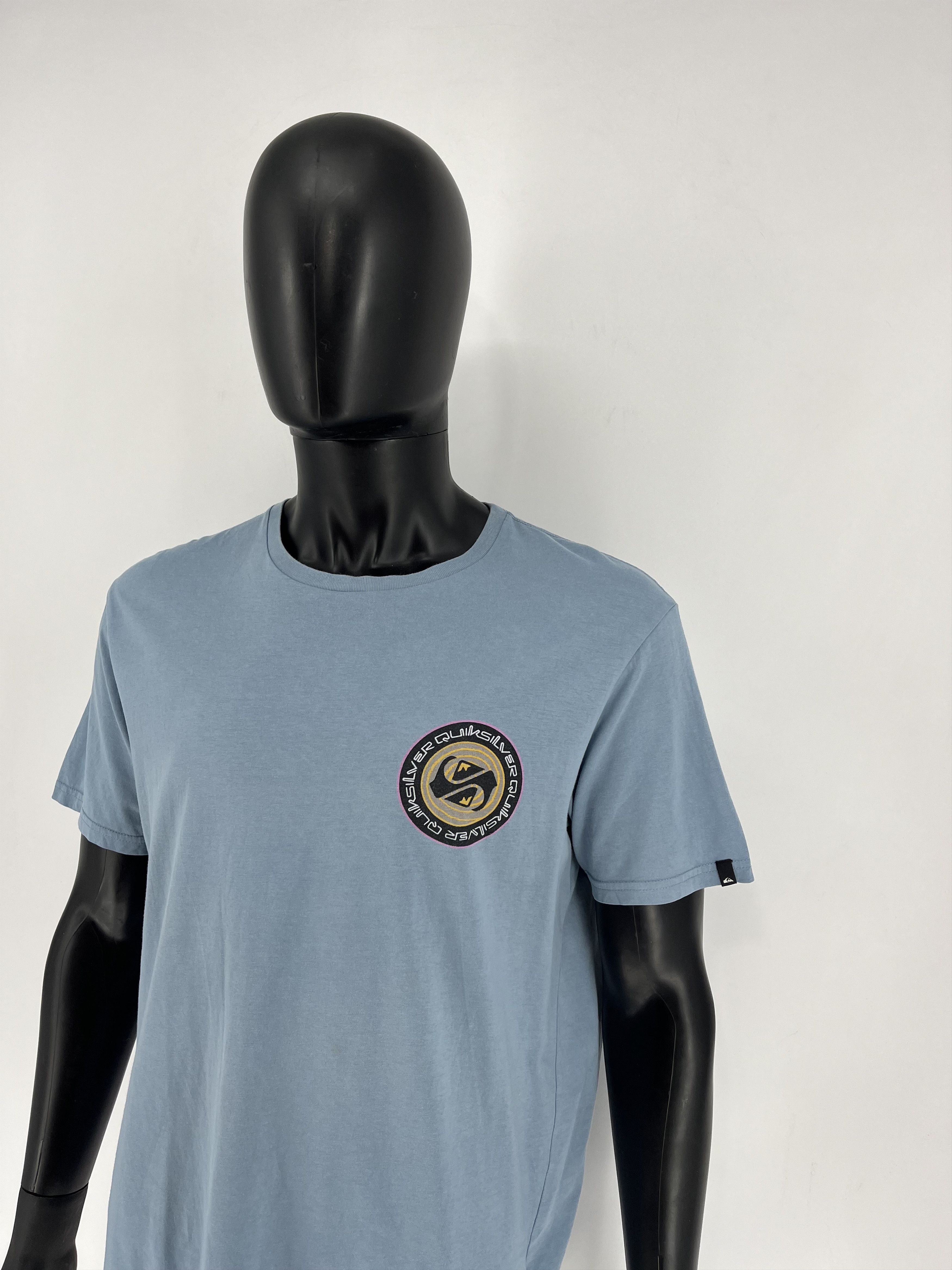 Quiksilver Vintage Quiksilver T-Shirt Medium Gray Surf Skateboard y2k Size US L / EU 52-54 / 3 - 4 Thumbnail