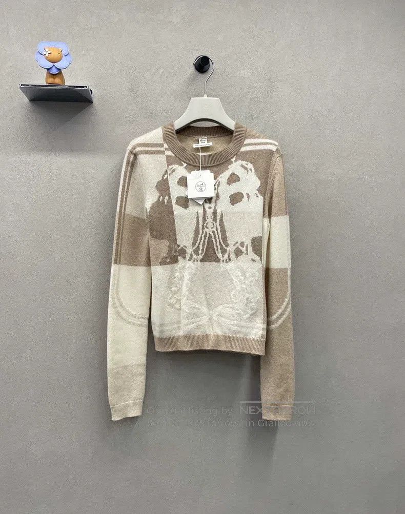 Hermes Hermes Long-sleeved pullover mountain wool cashmere sweate Size XS / US 0-2 / IT 36-38 - 1 Thumbnail