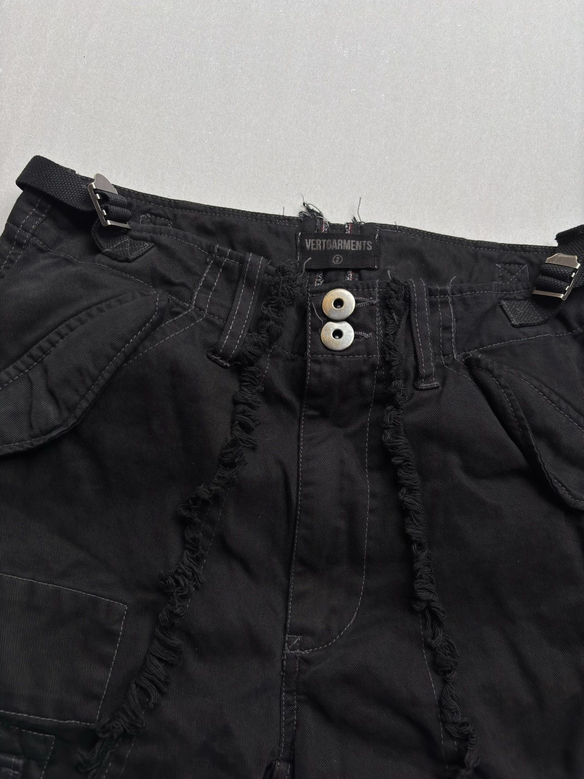 Japanese Brand VERTGARMENTS frayef bondage cargo pants Size US 28 / EU 44 - 4 Thumbnail