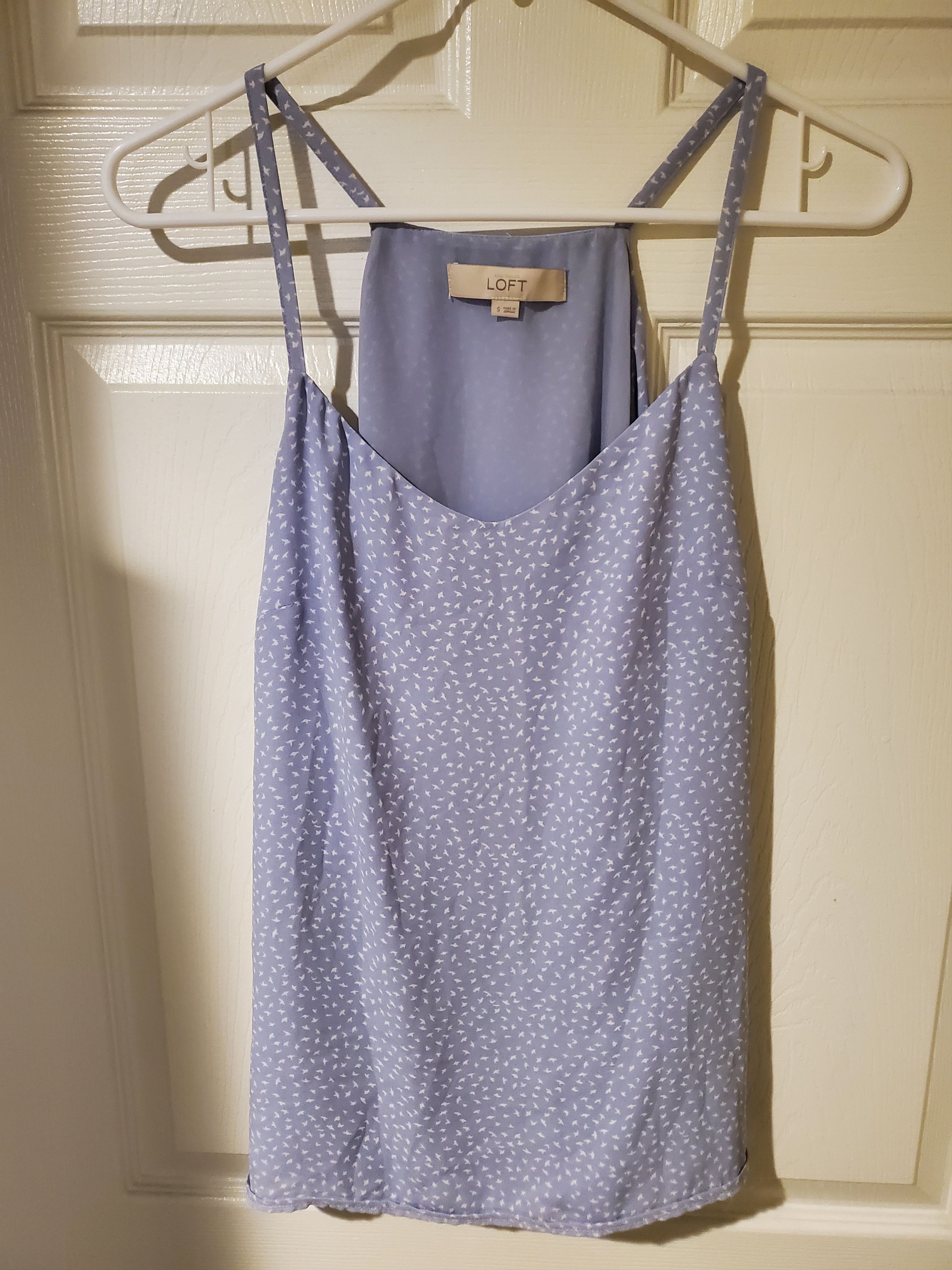 Loft Soft Lavender Colored Flowy Camisole Blouse (size s) Size S / US 4 / IT 40 - 1 Thumbnail