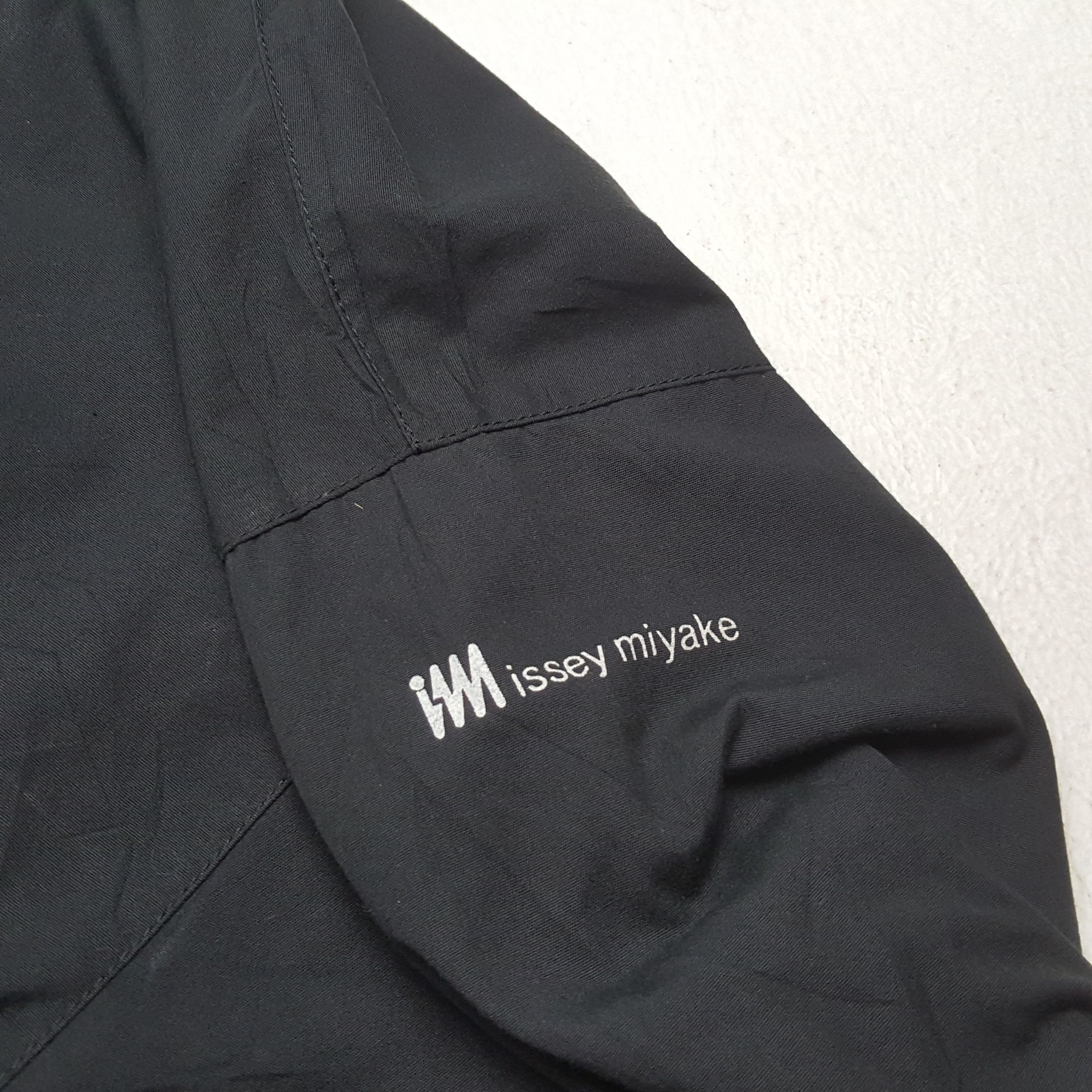 Issey Miyake × Japanese Brand × Vintage Vintage Issey Miyake Japanese Brand Long Jacket Size XXL / US 16-18 / IT 52-54 - 6 Thumbnail