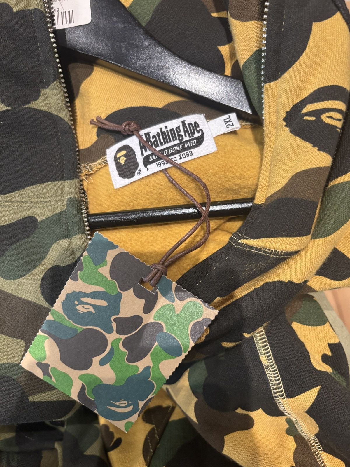 Bape Bape Full Zip Shark Hoodie Split Green/Tan Size US XXL / EU 58 / 5 - 4 Thumbnail