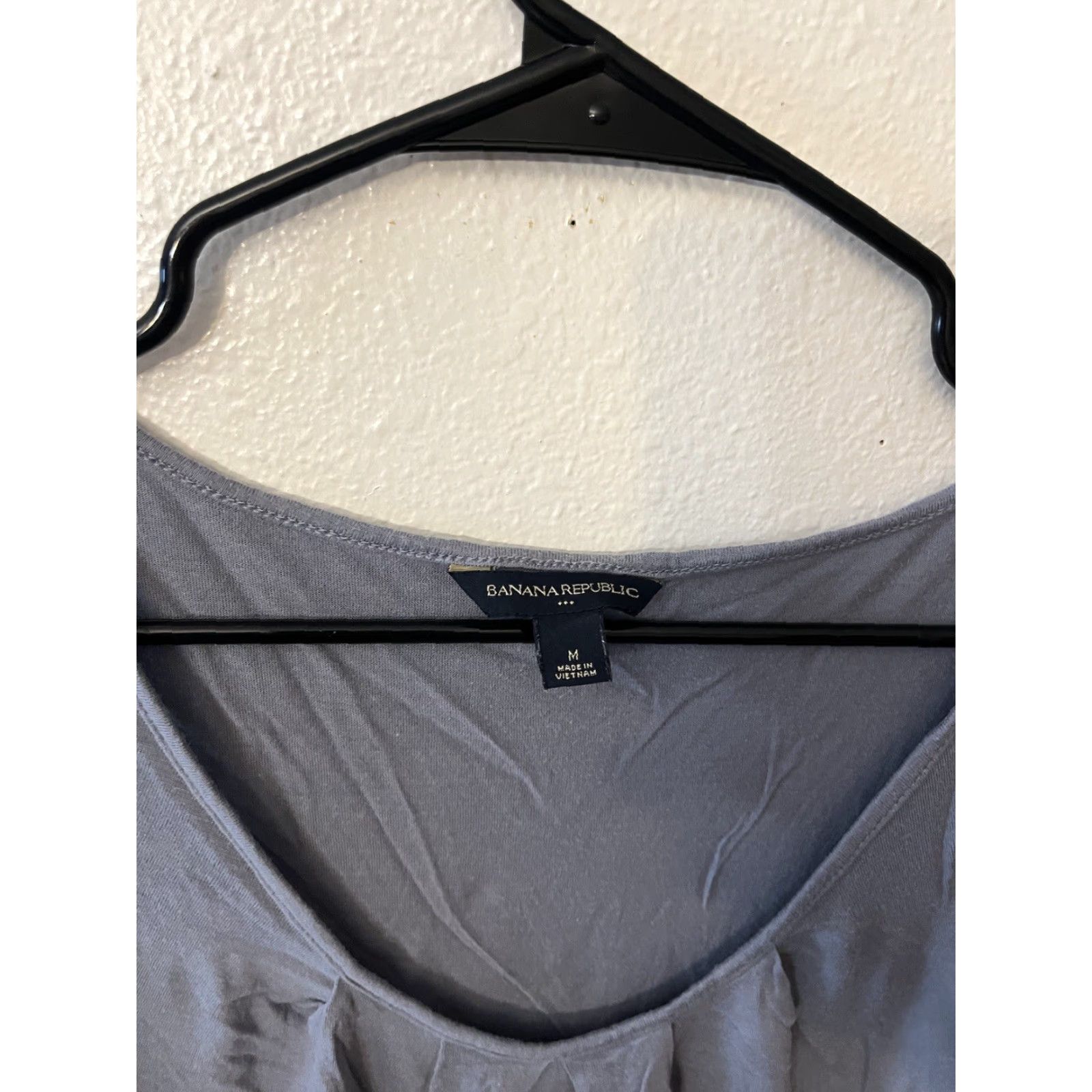 Banana Republic VINTAGE Banana Republic Women’s Tank Blouse Sleeveless Casual Medium Blue Pleated High Low Size M / US 6-8 / IT 42-44 - 2 Thumbnail