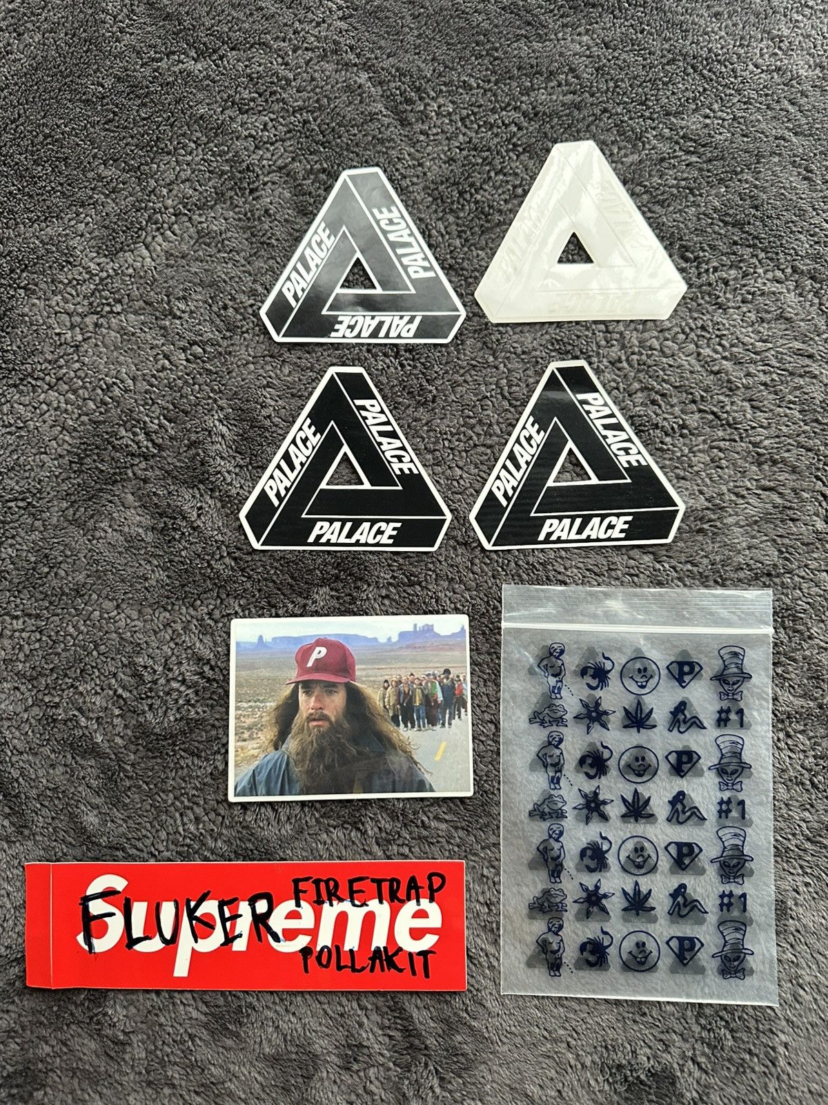 Palace Palace + Forrest Gump sticker Size ONE SIZE - 1 Preview