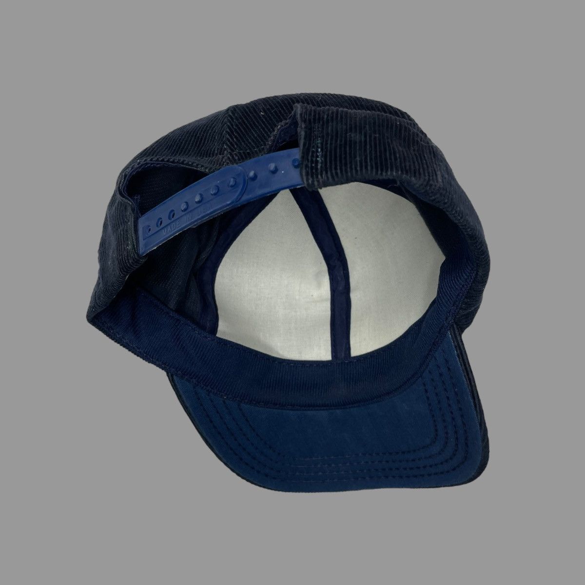 Vintage Vintage 80s corduroy snapback hat Size ONE SIZE - 3 Thumbnail