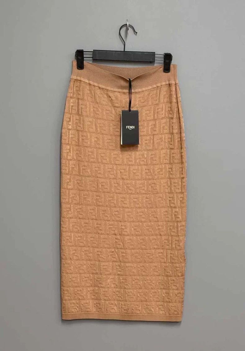 Fendi Fendi Printed Midi Skirt in Beige Size US 44 / EU 60 - 2 Thumbnail