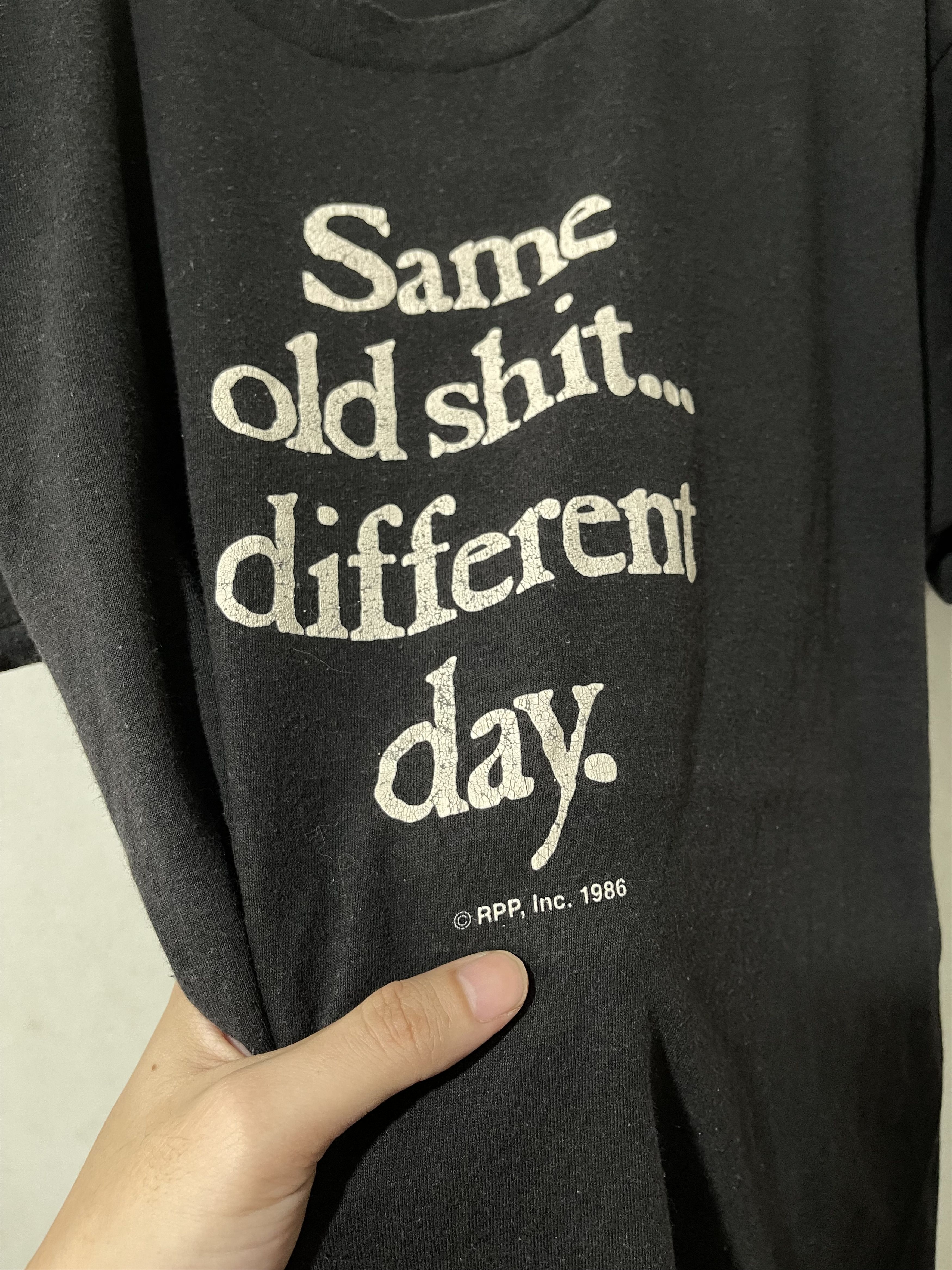 Band Tees × Vintage Vintage 80s "Same Old Shit Different Day" Tee Size US M / EU 48-50 / 2 - 3 Thumbnail
