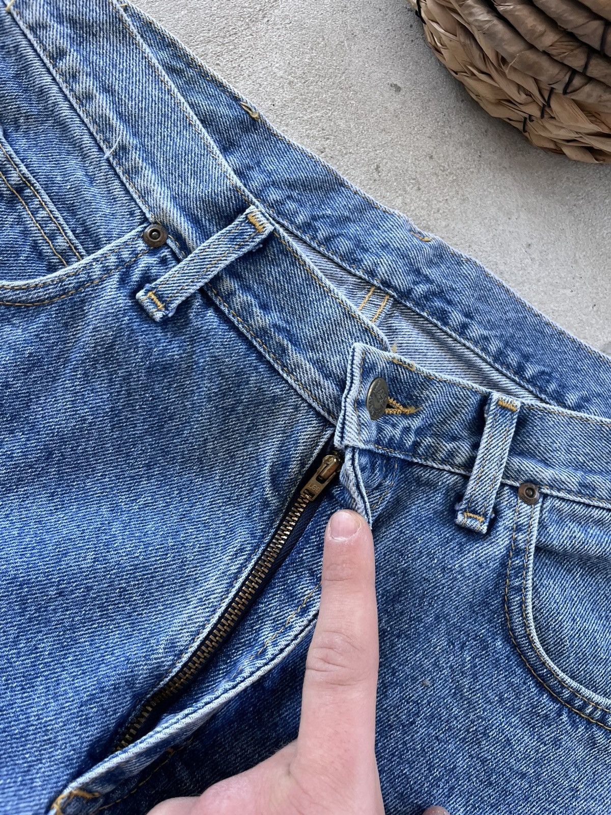 Lee Vintage Lee Blue Denim Jeans Workwear Classic Fit 34/32 Y2K Size US 34 / EU 50 - 11 Thumbnail