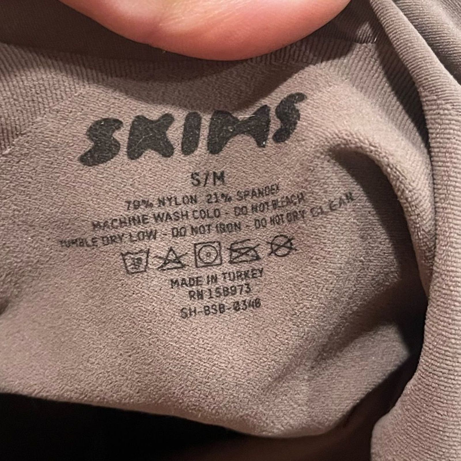 SKIMS NWOT Skims Seamless Sculpt Brief Bodysuit Nude S/M Size S / US 4 / IT 40 - 3 Thumbnail