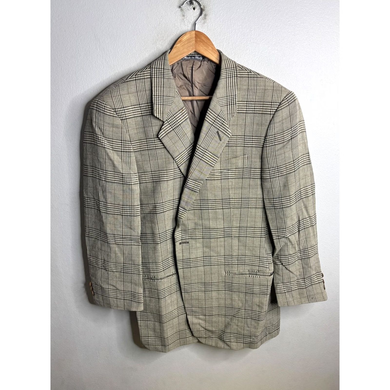 Giorgio Armani Giorgio Armani Sport Coat Mens 46 Gray Plaid Pure Virgin Wool Made In Italy Size US S / EU 44-46 / 1 - 2 Thumbnail