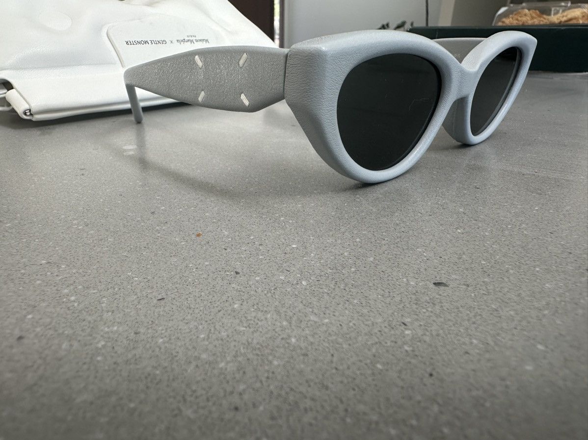 Maison Margiela Grey leather cat eye Margiela sunnies Size ONE SIZE - 1 Thumbnail