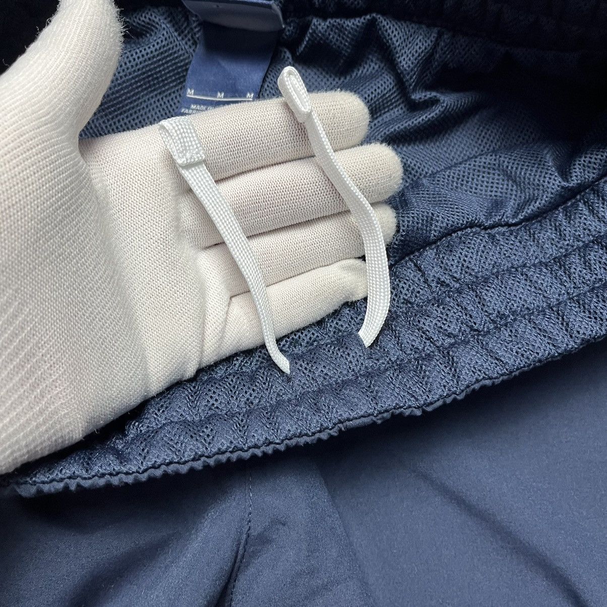 Nike Vintage Nike Nylon Track Pants Swoosh Y2K Streetwear Drill Size US 32 / EU 48 - 13 Thumbnail
