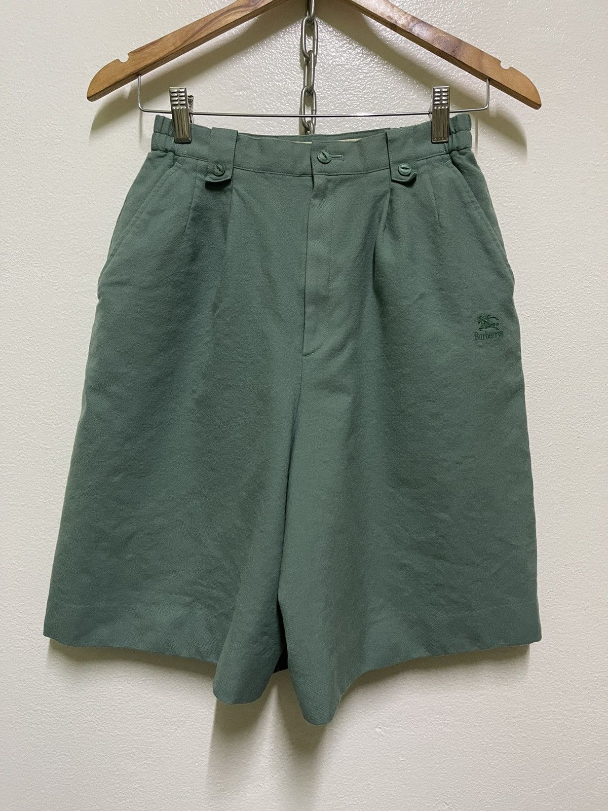 Burberry × Japanese Brand Burberrys Golf Short Pants Size 24" / US 00 / IT 34 - 1 Thumbnail