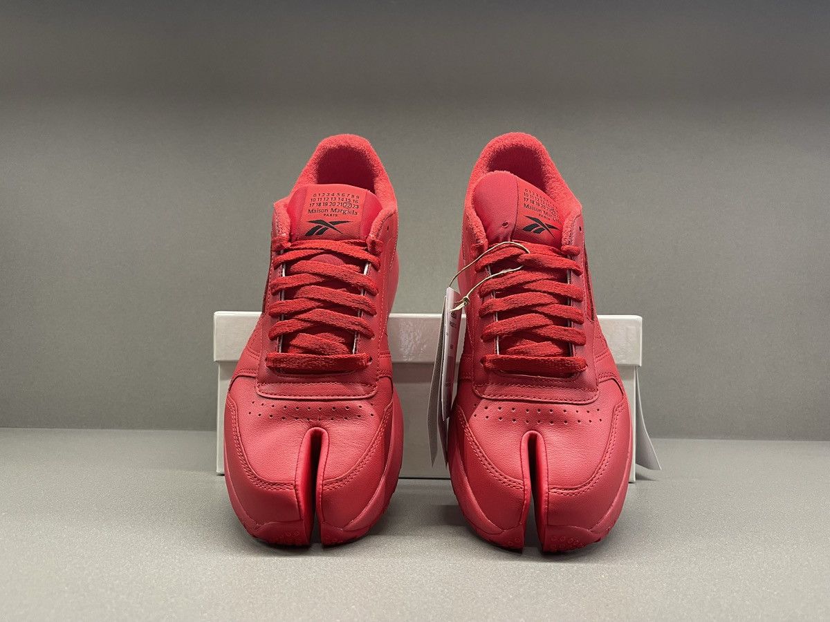 Maison Margiela × Reebok Reebok Classic Leather Tabi Maison Margiela Vector Red Size US 9 / EU 42 - 5 Thumbnail
