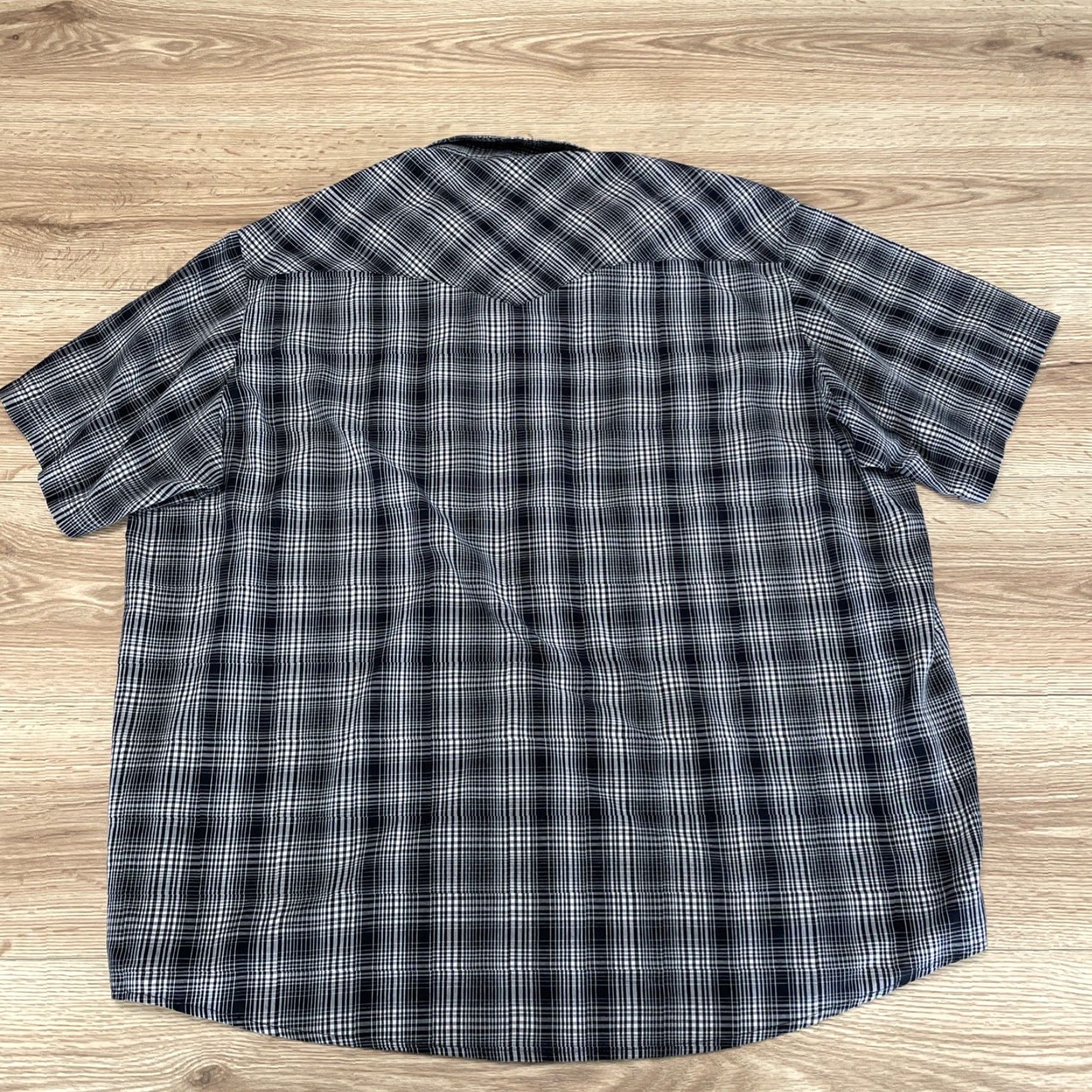 Wrangler VINTAGE Wrangler Western Shirt Men 2XL Short Sleeve Plaid Black Button-Up Western Men Size US XXL / EU 58 / 5 - 7 Thumbnail