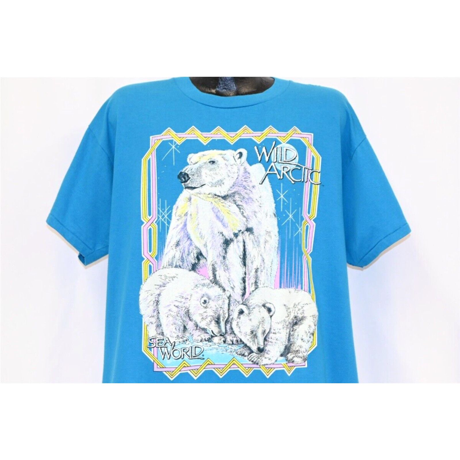 image of Vintage 90's Wild Arctic Seaworld Polar Bear Winter Animal Exhibit T-Shirt XL in White, Men's