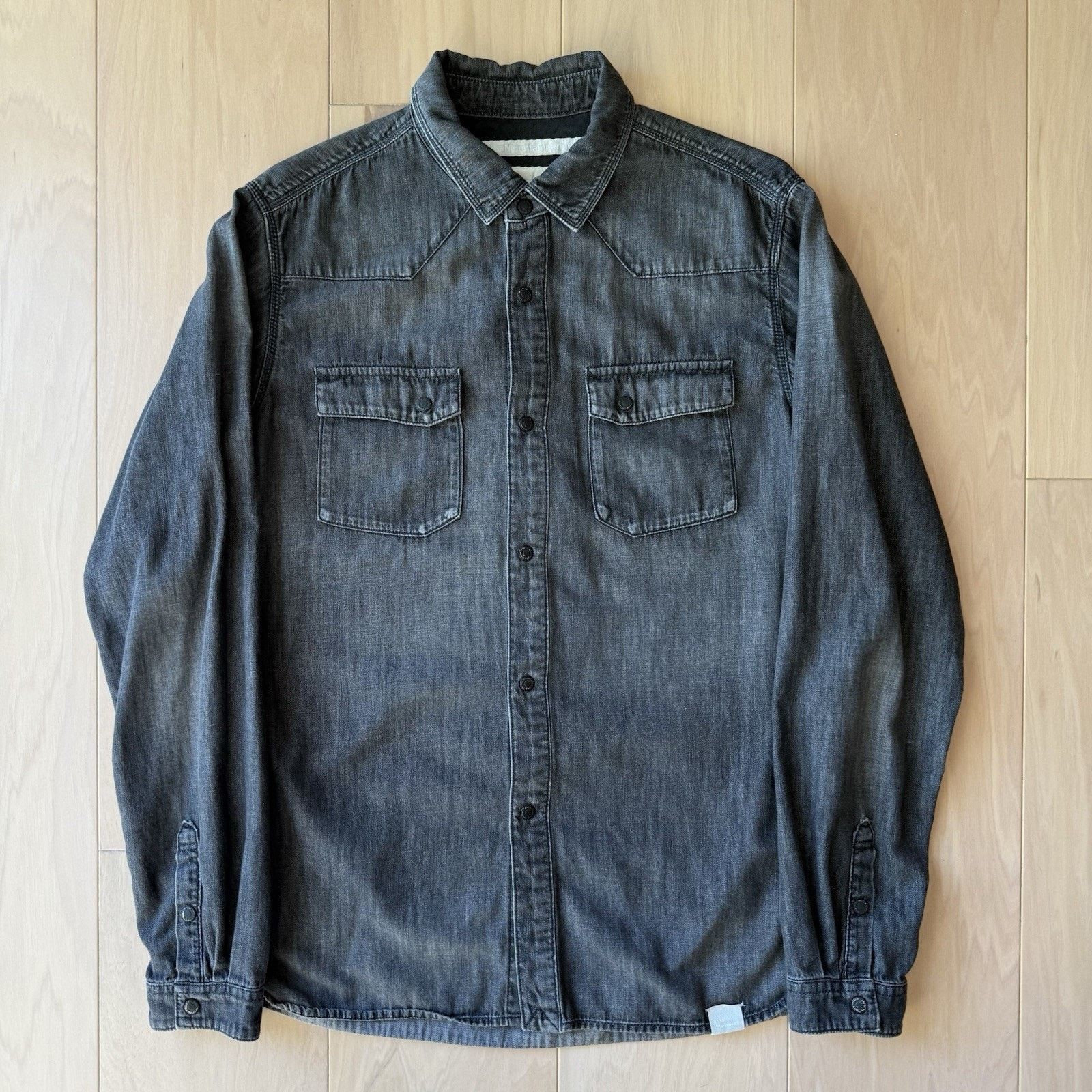 White Mountaineering White Mountaineering Snap Shirt Size 2 Black Denim Outdoors Size US M / EU 48-50 / 2 - 2 Thumbnail