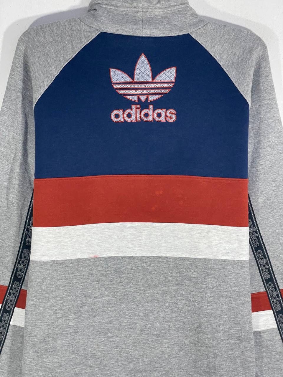 Adidas Vintage adidas big logo hoodie hip hop style yo yo Size US M / EU 48-50 / 2 - 7 Thumbnail