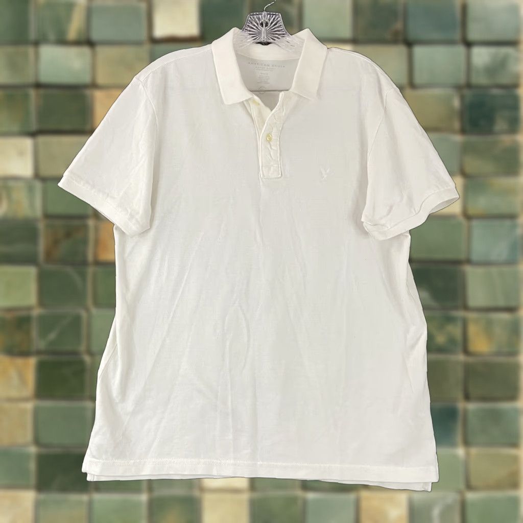 American Eagle Outfitters VINTAGE? No. American Eagle Polo Shirt Men M White Short Sleeve Size M Polo Men White American Eagle Outfitters Short Sleeve Polo Mens Size M Size US M / EU 48-50 / 2 - 1 Thumbnail