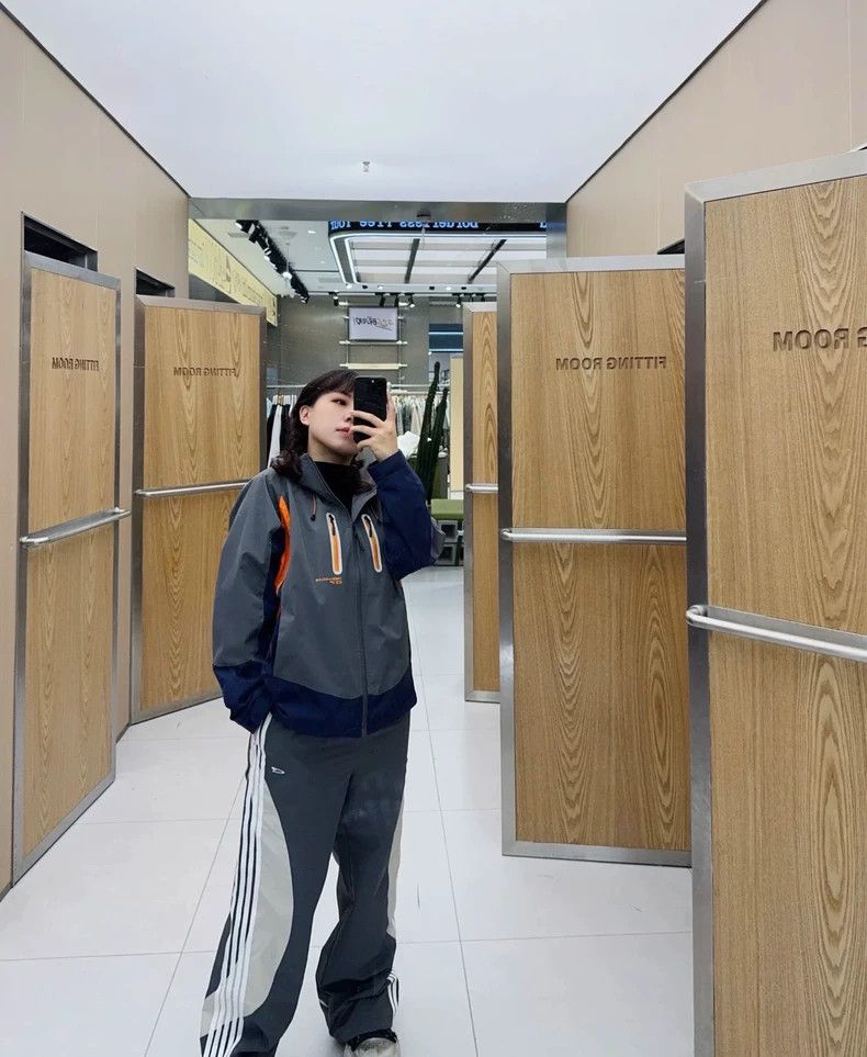 Gallery Department Souvenir Logo Paint Splatter Hooded Sweat