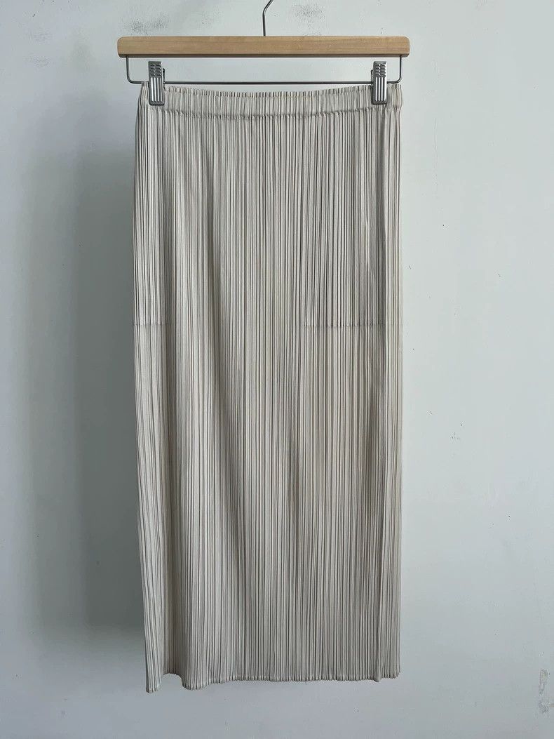 Issey Miyake issey miyake size:2 white pants 2505-Nextarrow Size 42" / US 20 - 1 Thumbnail