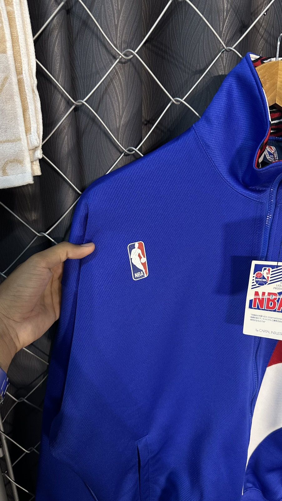 NBA DEADSTOCK VINTAGE 90’s NBA JASPO WARM-UP JACKET Size US M / EU 48-50 / 2 - 5 Thumbnail